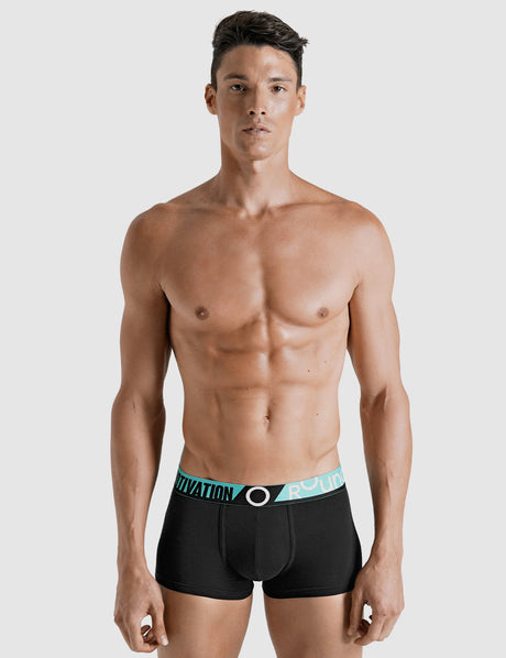 Bum Defining Trunk Negro