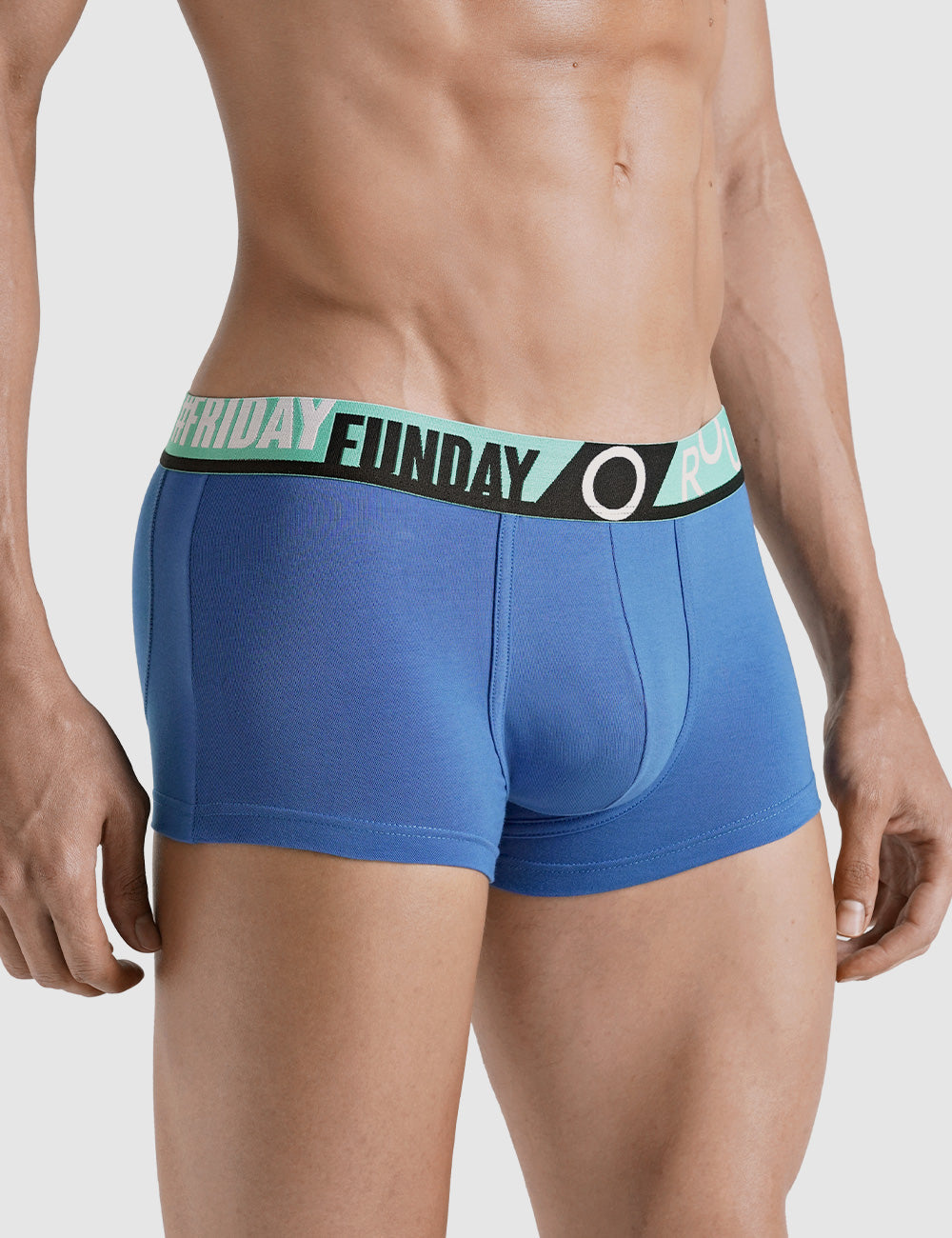 Bum Defining Trunk
