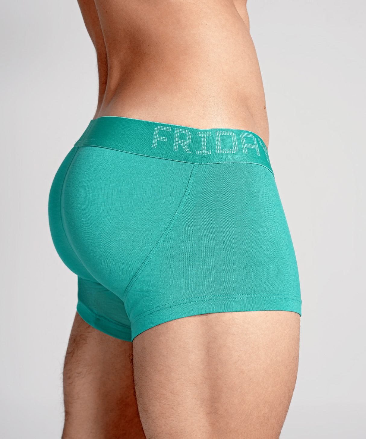 CYBER WEEKEND Lift Trunk