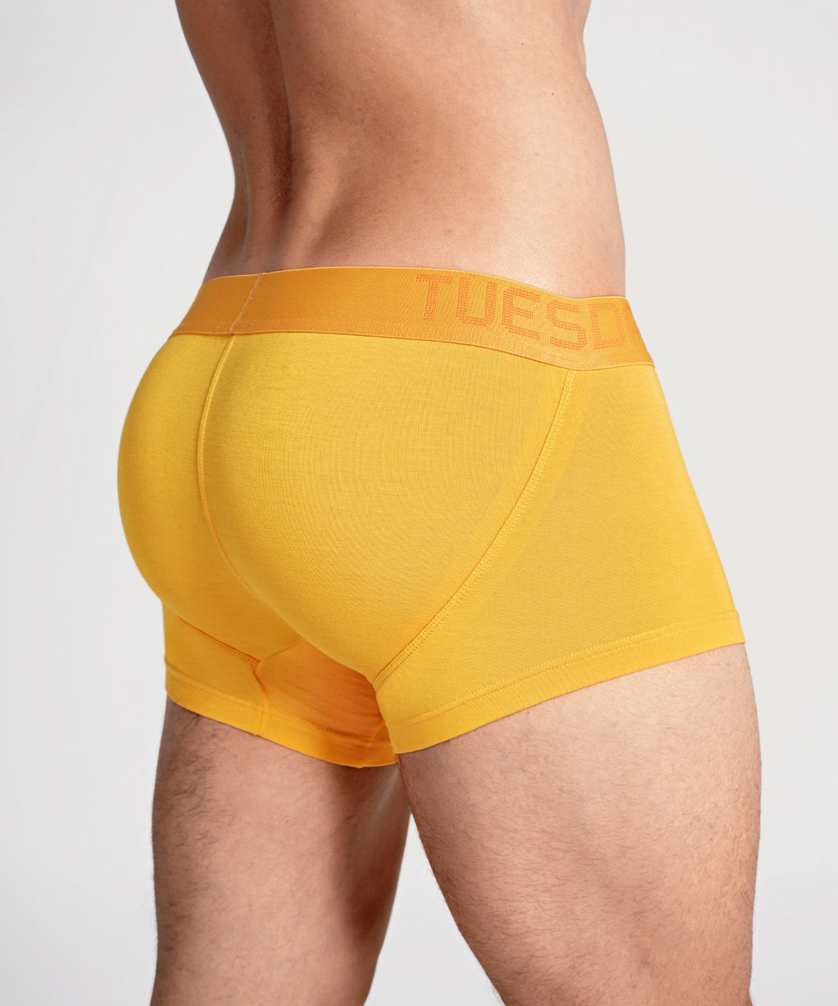 CYBER WEEKEND Lift Trunk