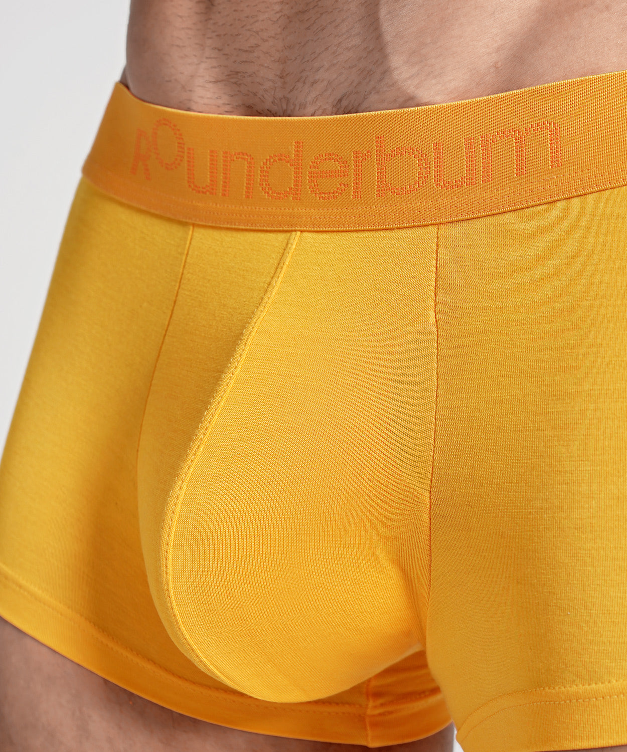 CYBER WEEKEND Lift Trunk