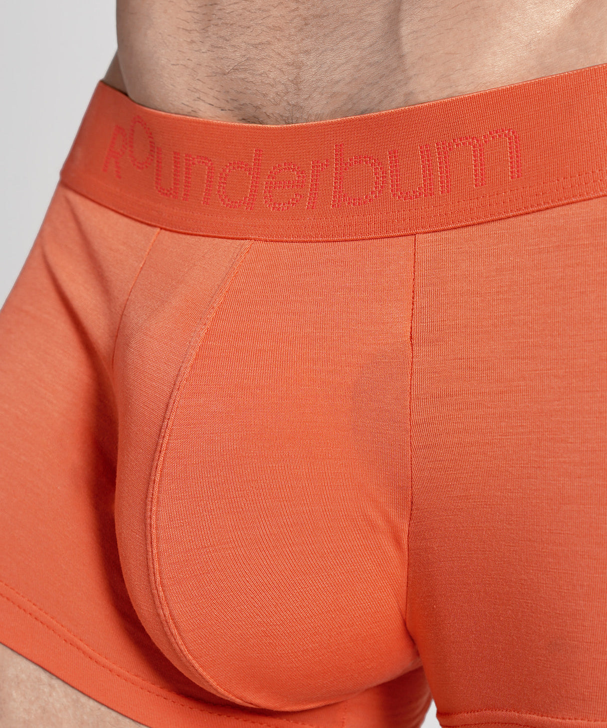 CYBER WEEKEND Lift Trunk